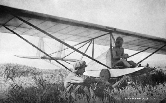 1923